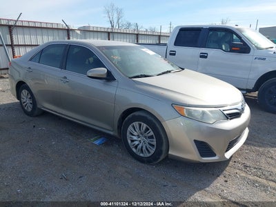 TOYOTA CAMRY 2013