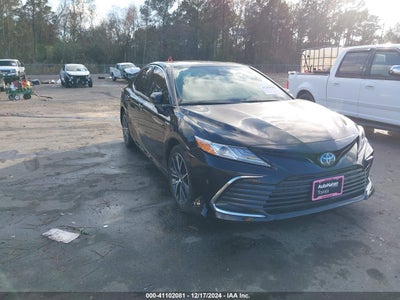 TOYOTA CAMRY 2021