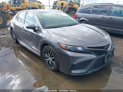 TOYOTA CAMRY 2023