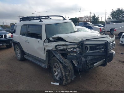 TOYOTA FJ CRUISER 2014