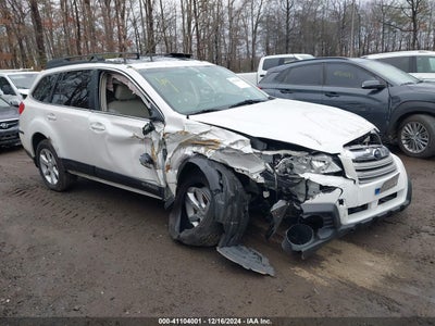 SUBARU OUTBACK 2014