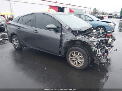 TOYOTA PRIUS PRIME 2021