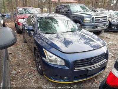 NISSAN MAXIMA 2012