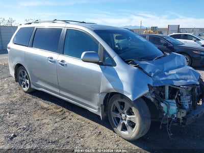 TOYOTA SIENNA 2017