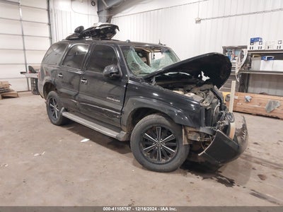 CADILLAC ESCALADE 2004