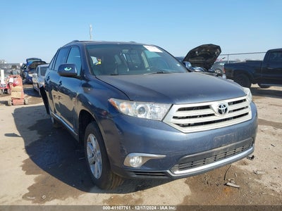 TOYOTA HIGHLANDER 2013