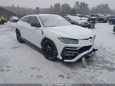 LAMBORGHINI URUS 2019