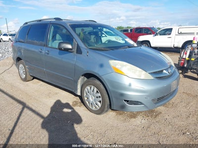 TOYOTA SIENNA 2006