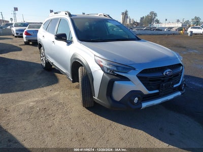 SUBARU OUTBACK 2024
