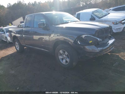 RAM 1500 CLASSIC 2024