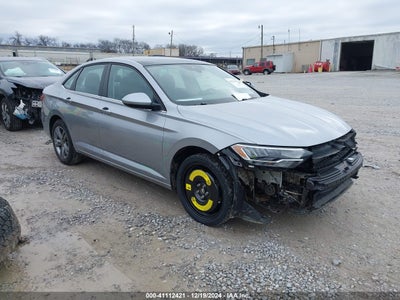 VOLKSWAGEN JETTA 2024
