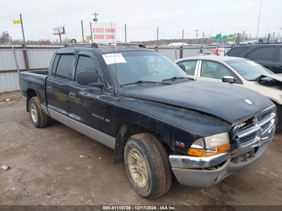 DODGE DAKOTA 2000