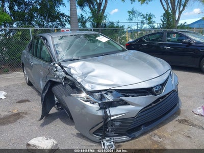 TOYOTA CAMRY 2022