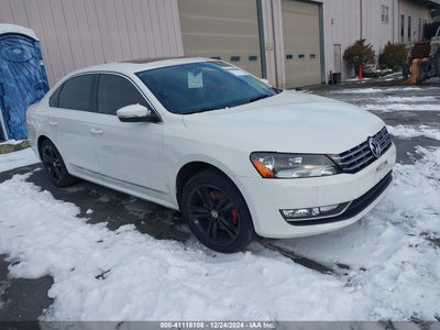 VOLKSWAGEN PASSAT 2014