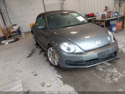 VOLKSWAGEN BEETLE 2013