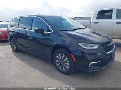 CHRYSLER PACIFICA HYBRID 2023