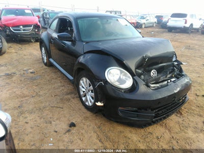 VOLKSWAGEN BEETLE 2014