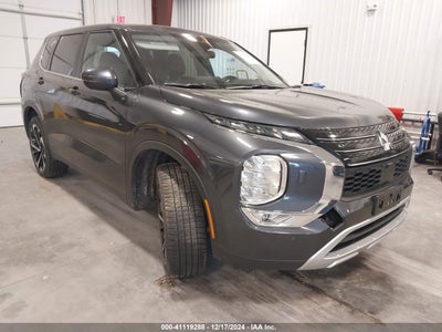 MITSUBISHI OUTLANDER 2024