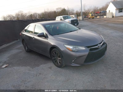 TOYOTA CAMRY 2016