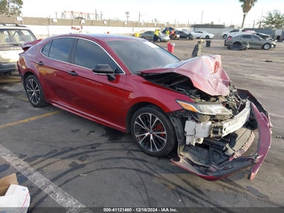 TOYOTA CAMRY 2018