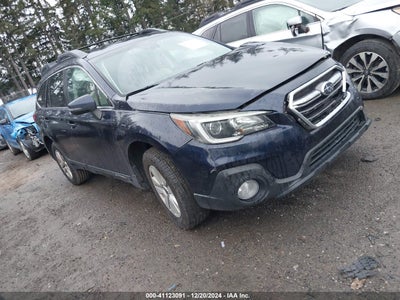 SUBARU OUTBACK 2018