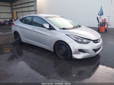 HYUNDAI ELANTRA 2012