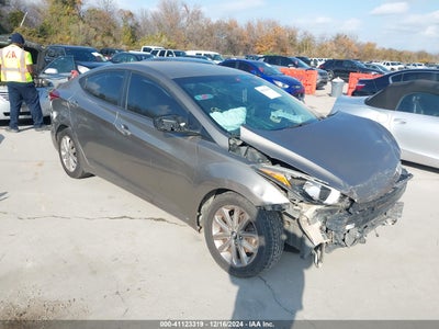 HYUNDAI ELANTRA 2016
