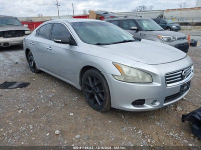NISSAN MAXIMA 2011
