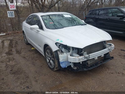 FORD FUSION HYBRID 2019