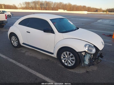 VOLKSWAGEN BEETLE 2014