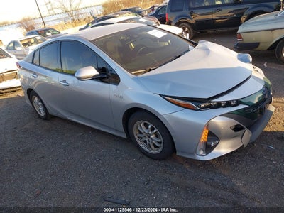TOYOTA PRIUS PRIME 2017