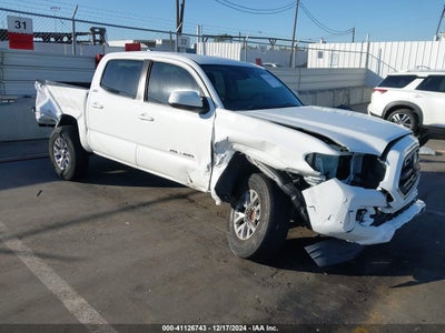 TOYOTA TACOMA 2019