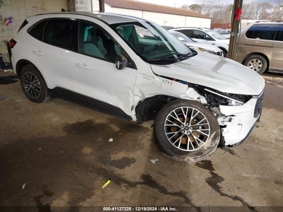 FORD ESCAPE 2023
