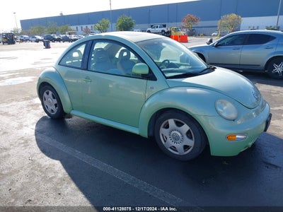 VOLKSWAGEN NEW BEETLE 2000