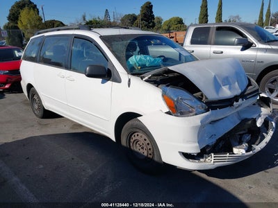 TOYOTA SIENNA 2004