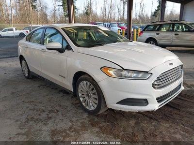 FORD FUSION HYBRID 2016