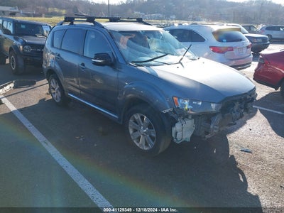 MITSUBISHI OUTLANDER 2013