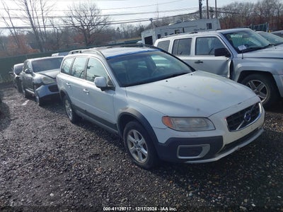 VOLVO XC70 2011