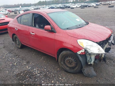 NISSAN VERSA 2014
