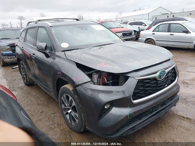 TOYOTA HIGHLANDER 2022