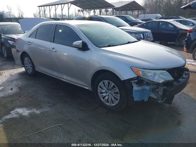 TOYOTA CAMRY 2013