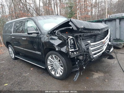 CADILLAC ESCALADE ESV 2018