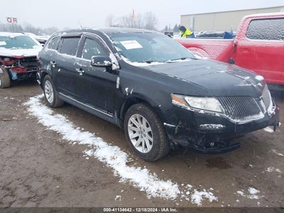 LINCOLN MKT 2016
