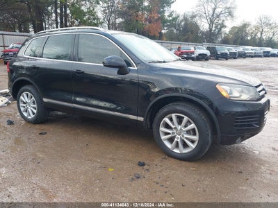 VOLKSWAGEN TOUAREG 2014