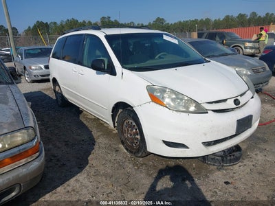 TOYOTA SIENNA 2010