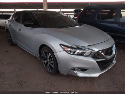 NISSAN MAXIMA 2017