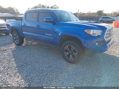 TOYOTA TACOMA 2017