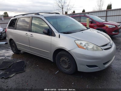 TOYOTA SIENNA 2008