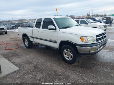TOYOTA TUNDRA 2001
