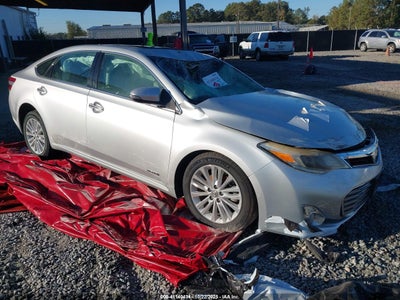 TOYOTA AVALON HYBRID 2013